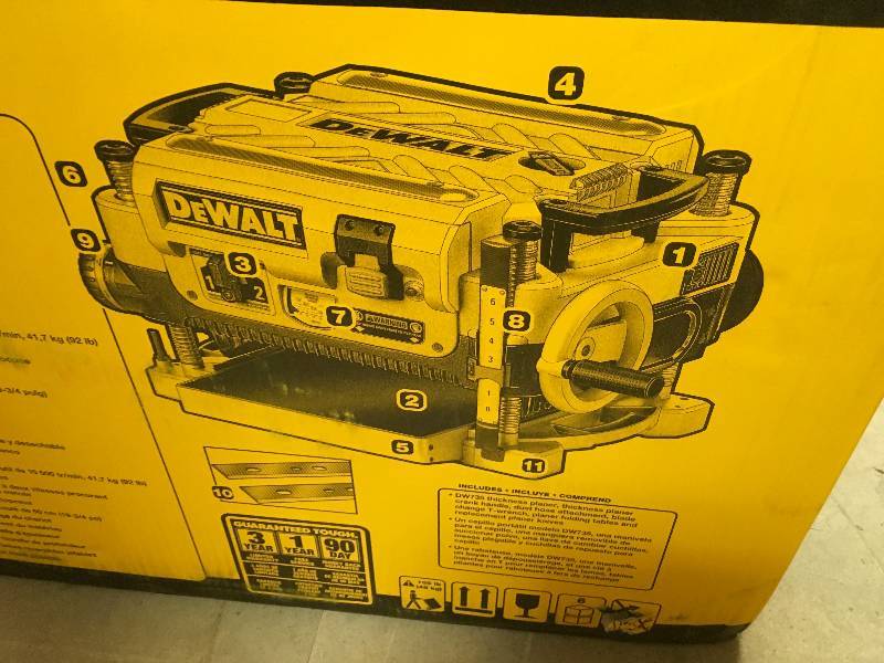 lot 73 image: Dewalt 15 Amp 13 in. Corded Planer not used
