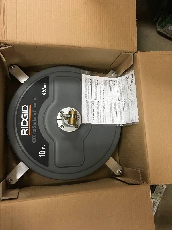lot 77 image: Ridgid Professional 18 in. 4200 PSI Quick Connect Surface Cleaner for Gas Pressure Washers not used