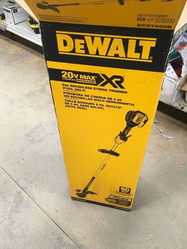 lot 95 image: Dewalt 13 in. 20-Volt MAX Lithium-Ion Cordless Brushless Dual Line String Grass Trimmer - Battery and Charger Not Included not used