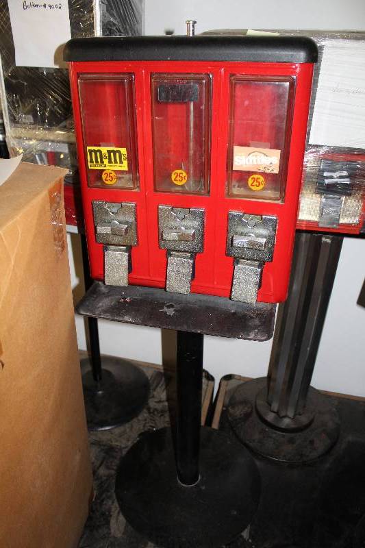 3-Column $.25 Bulk Candy Dispenser
