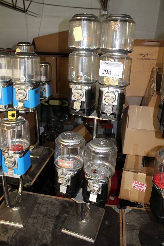 Beaver 4-Head Bulk Candy Dispenser