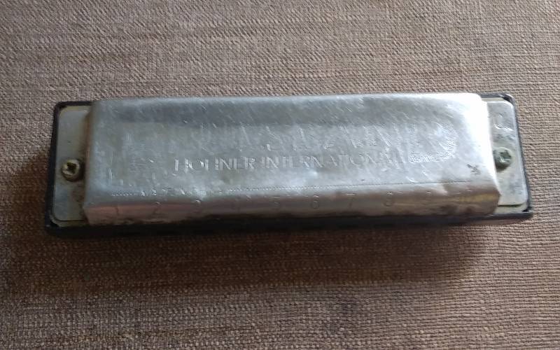 lot 19 image: Hohner International Blues Band Harmonica
