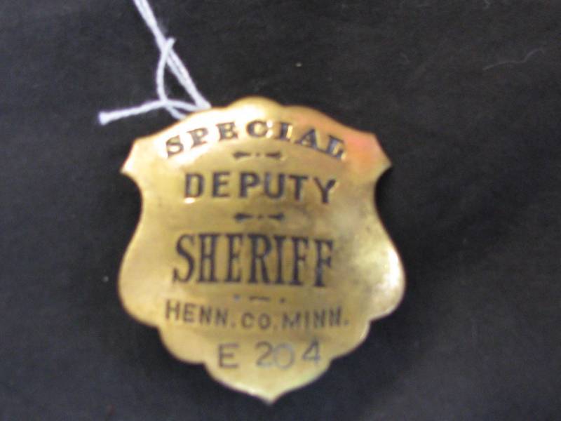 lot 1 image: Special Deputy Sheriff Badge (obsolete)
