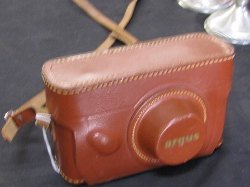 lot 14 image: Vintage Argus 1930s Camera