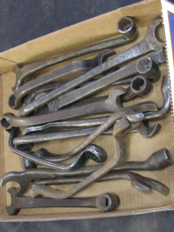 lot 49 image: Ford Wrenches