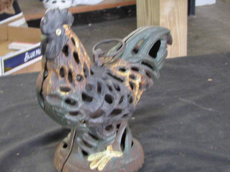 lot 56 image: Cast Iron Chicken
