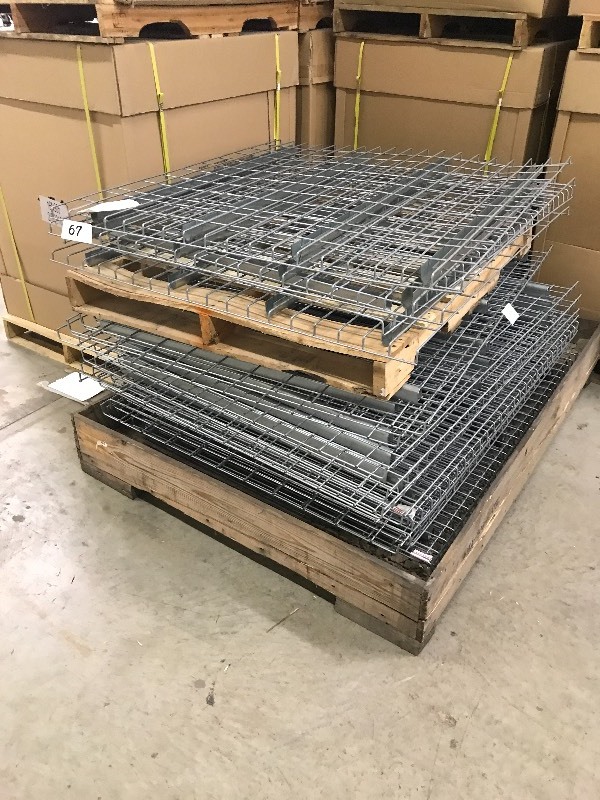 PALLET RACKING DECKING