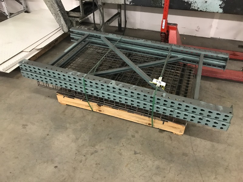 PALLET RACKING PIECES