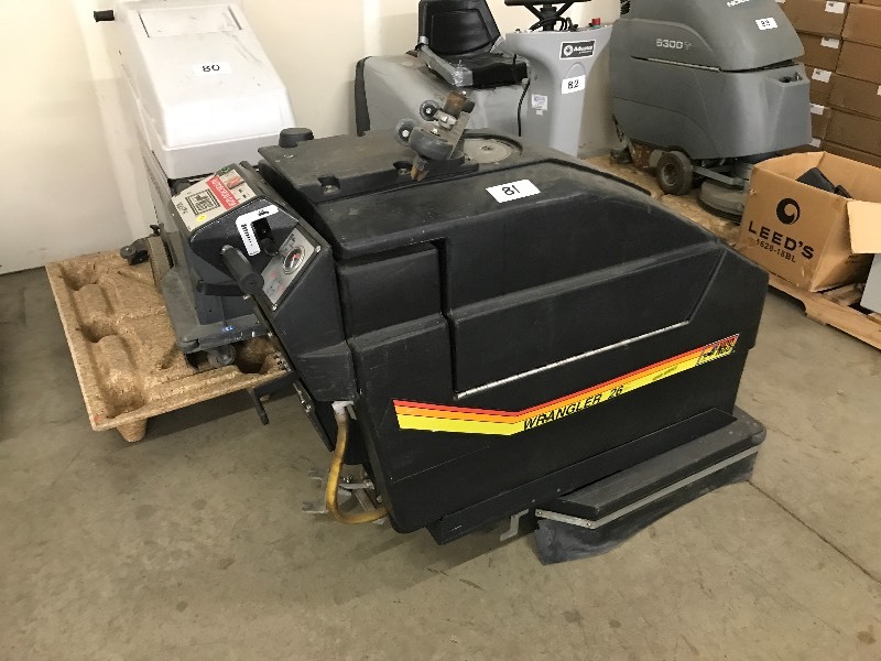 NSS FLOOR CLEANER MACHINE
