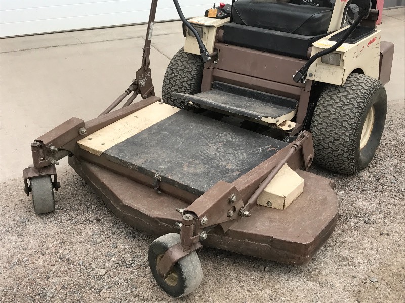 lot 2A image: Grasshopper Commercial Lawn Mower