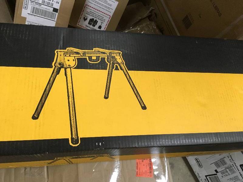 DEWALT Heavy Duty Work Stand in a good condition