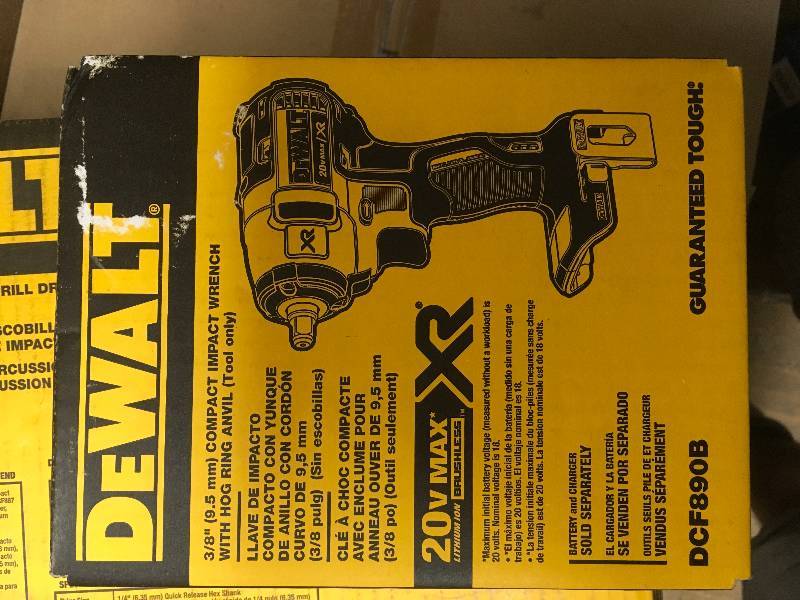 DEWALT 20-Volt Max Lithium-Ion 38 in. Cordless Compact Impact Wrench (Tool-Only) in good condition