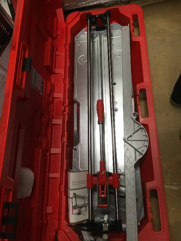 Rubi TX-900-N 36 in. Manual Tile Cutter in good condition