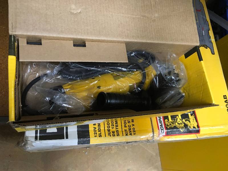 DEWALT 4-12 in. to 5 in. High Performance Angle Switch Grinder new