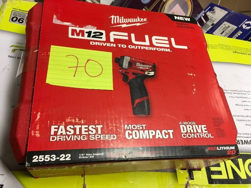Milwaukee M12 FUEL 12-Volt Lithium-Ion Brushless Cordless 14 in. Hex Impact Driver Kit in good condition