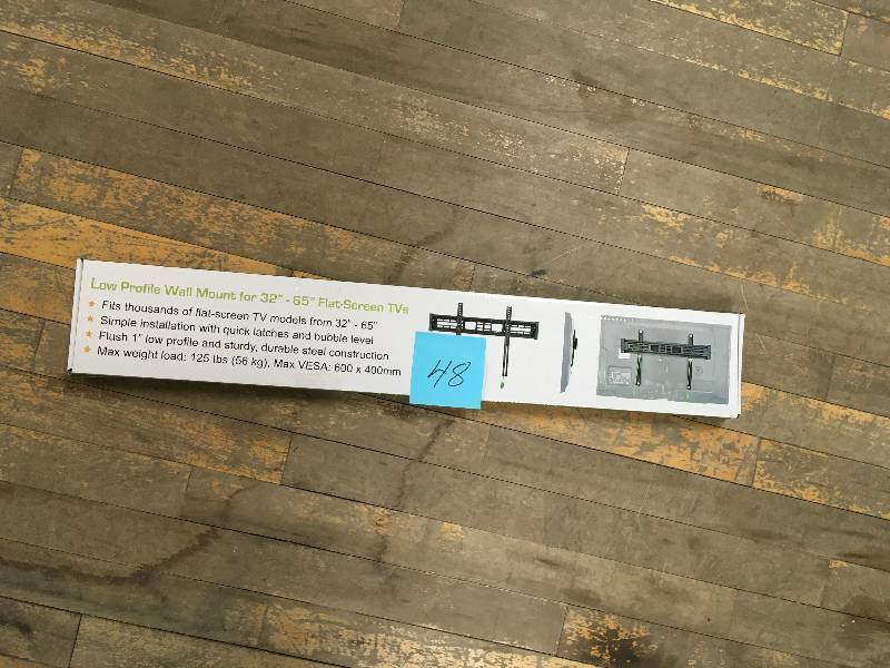 Universal Wall Mount for 32 - 65 Flat-Screen TVs new