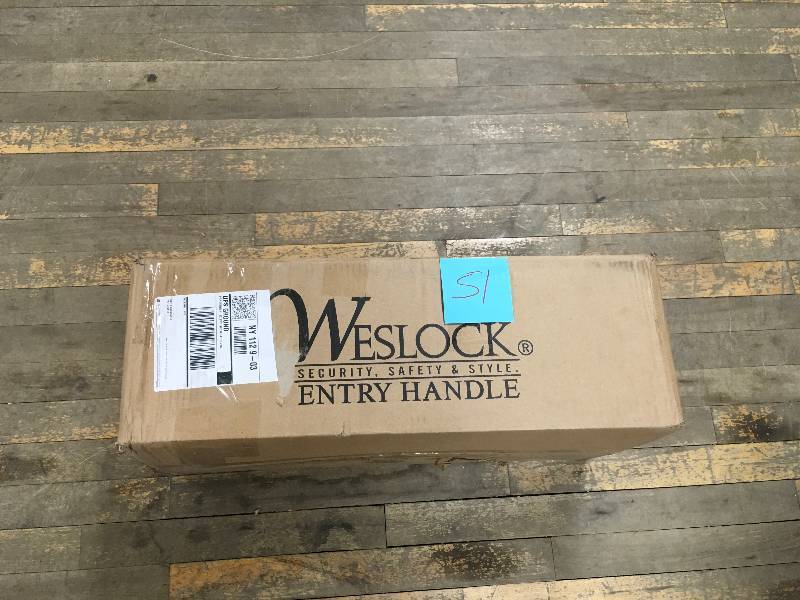Weslok Molten Bronze Single Cylinder Oil-Rubbed Bronze Wiltshire Door Handleset with Wexford Knob