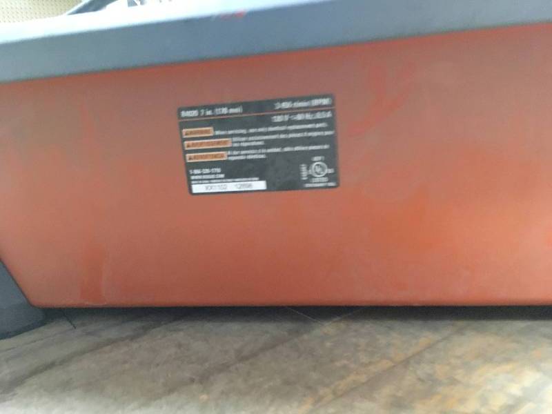 Ridgid 7 in Wet tile saw used in working condition