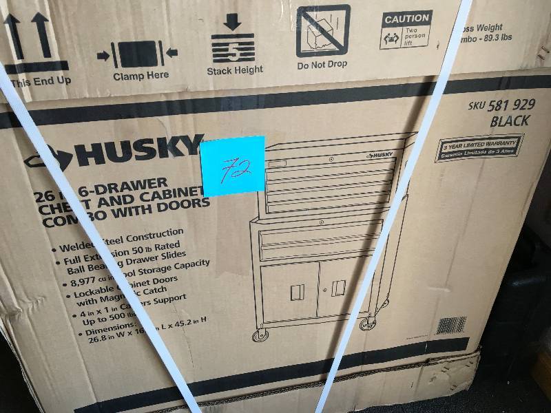 26in 6 -drawer chest and cabinet combo with doors in good condition