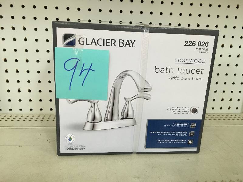 Glacier Bay Edgewood bath faucet in good condition