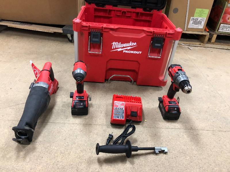 Milwaukee 2796-22PO M18 FUEL with ONEKEY 2PC Combo Kit with FREE M18 FUEL Sawzall wONEKEY and PACKOUT Rolling Case in working conditions