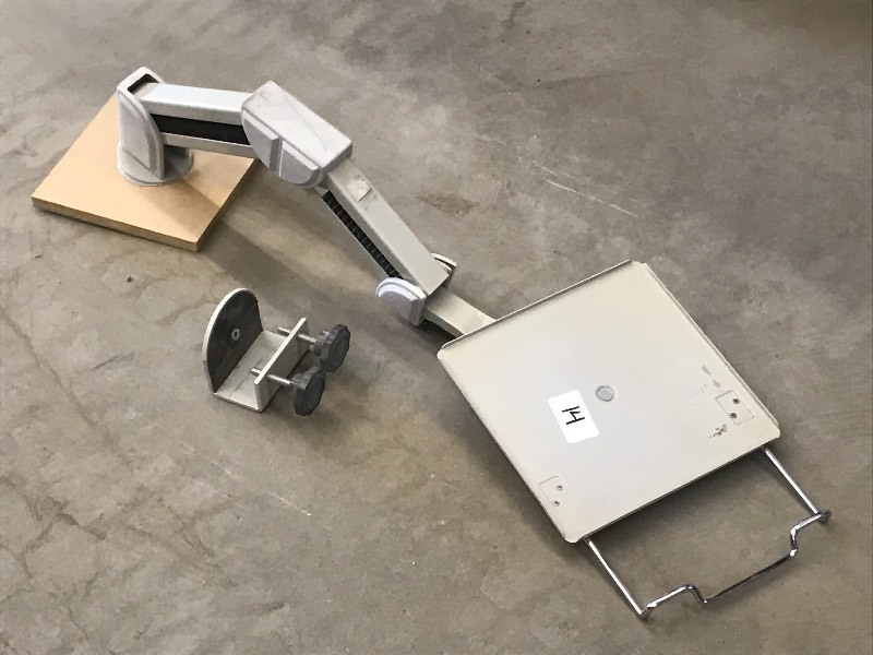 lot 14 image: Multi-Position Monitor Stand