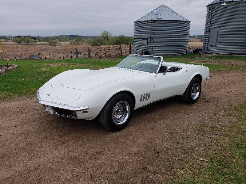 1968 Chevrolet Corvette Convertible 327HP - VIDEOS