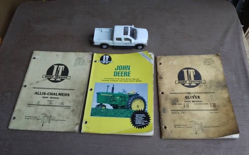 lot 9 image: John Deere, Allis Chalmers, Oliver Tractor Manuals & John Deere Pick-Up