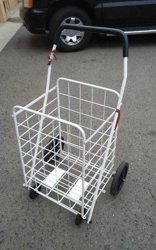 lot 14 image: Folding Shopping Cart
