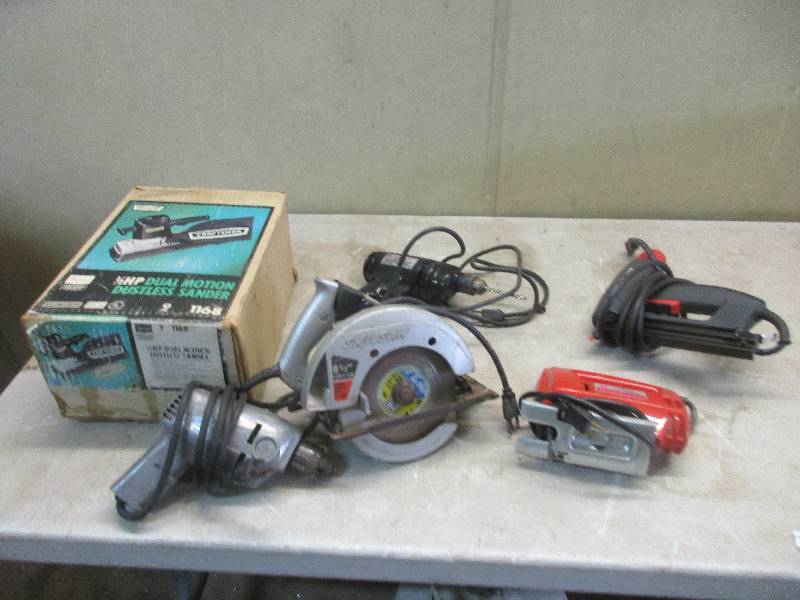 lot 9 image: Power Tools