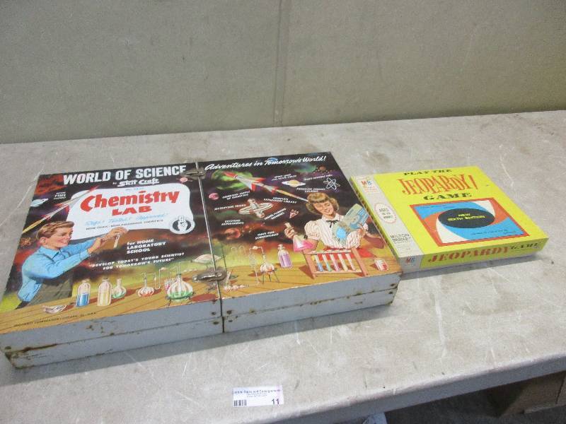 lot 11 image: Chemistry Set & Jeopardy