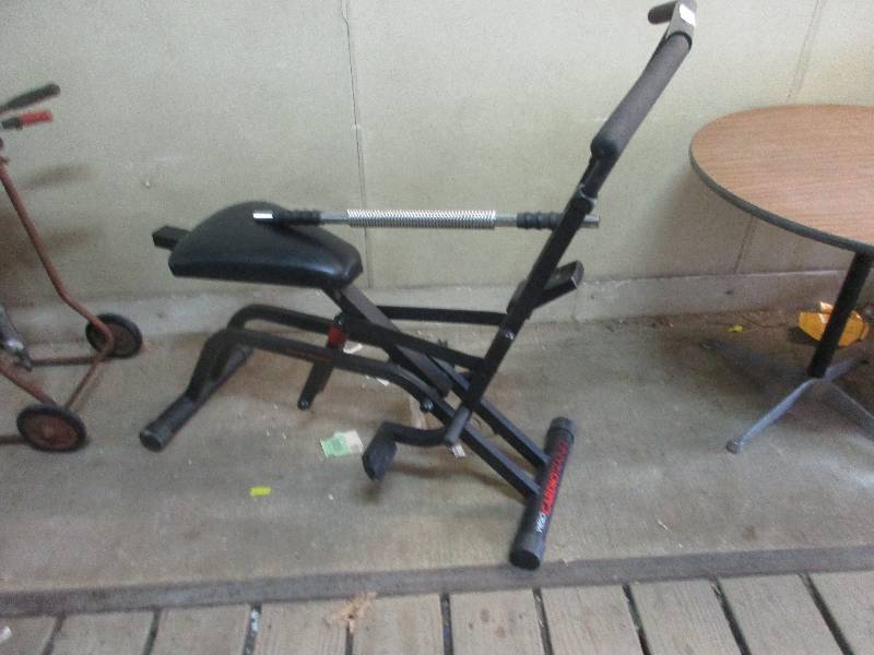 lot 42 image: Fitness Machine