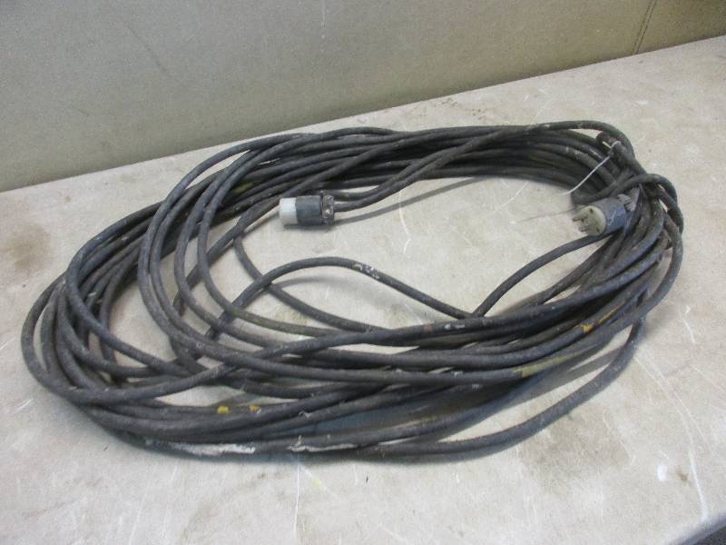 lot 52 image: Extension Cord