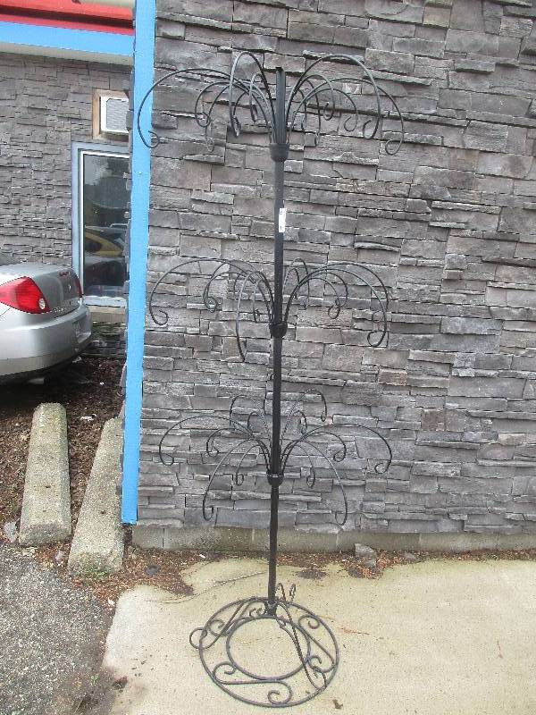 lot 56 image: Hanger stand