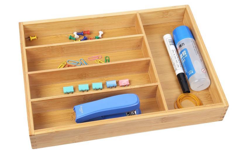 lot 31 image: New Organic Bamboo Wooden Cutlery Drawer Organizer with 5 compartments,Durable Utensil Tray,Nice and Antimicrobial Flatware Drawer Divers,Natural and Eco-friendly (bamboo)