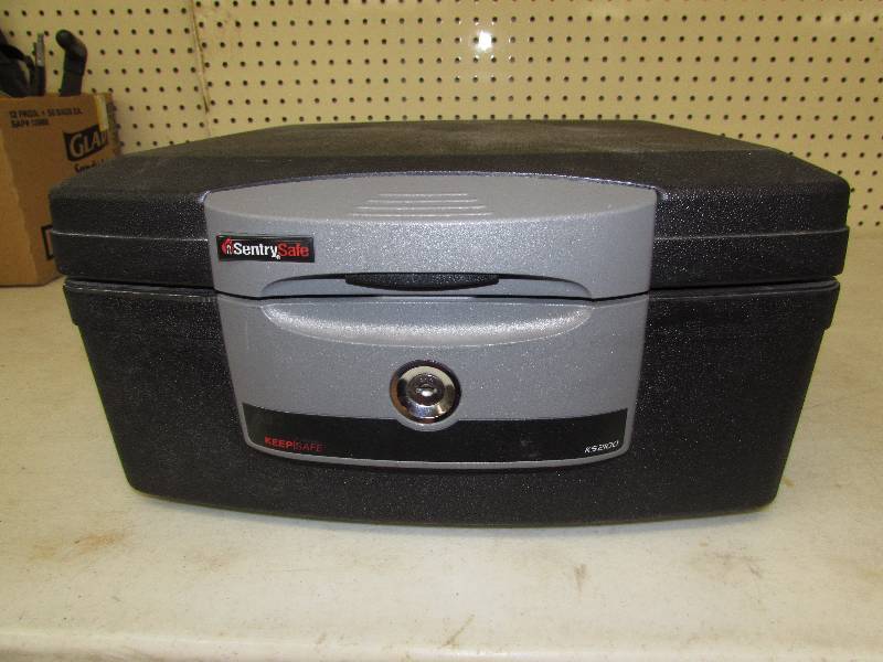 lot 251 image: SENTRY SAFE, LOCKED AND NO KEY