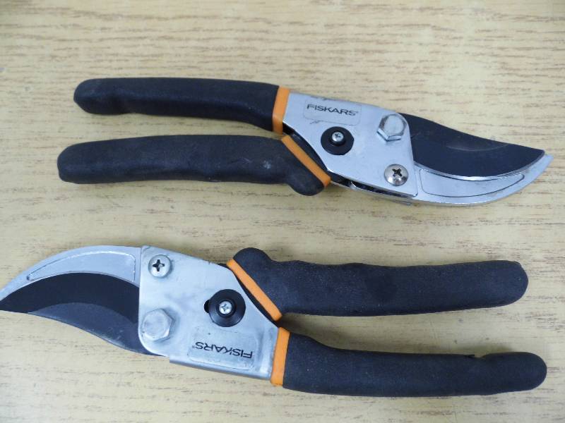 Pair of Fiskars Bypass Cutters