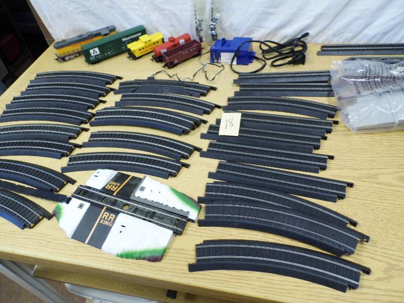 HO Train Set