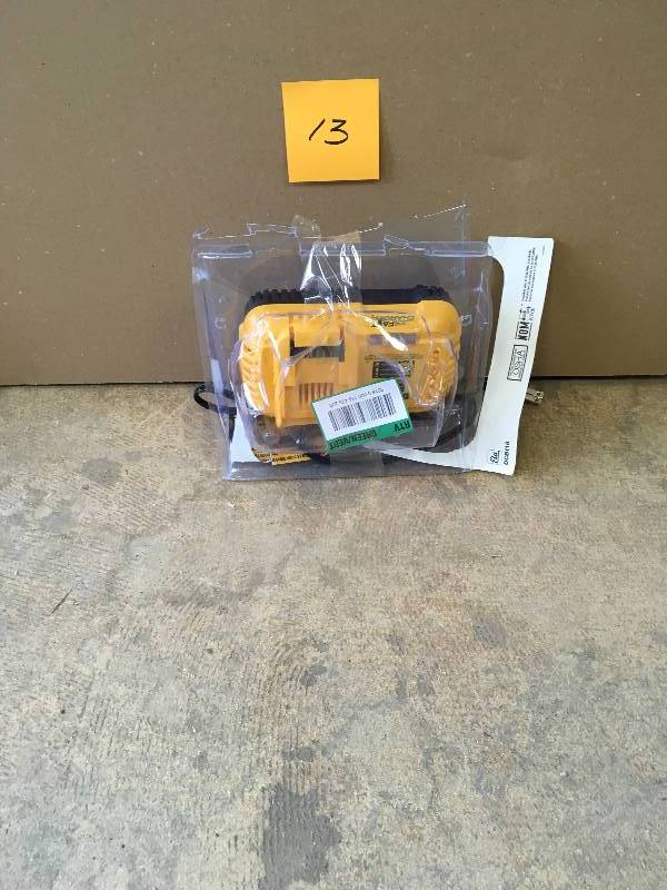 Dewalt battery Charger in good condition