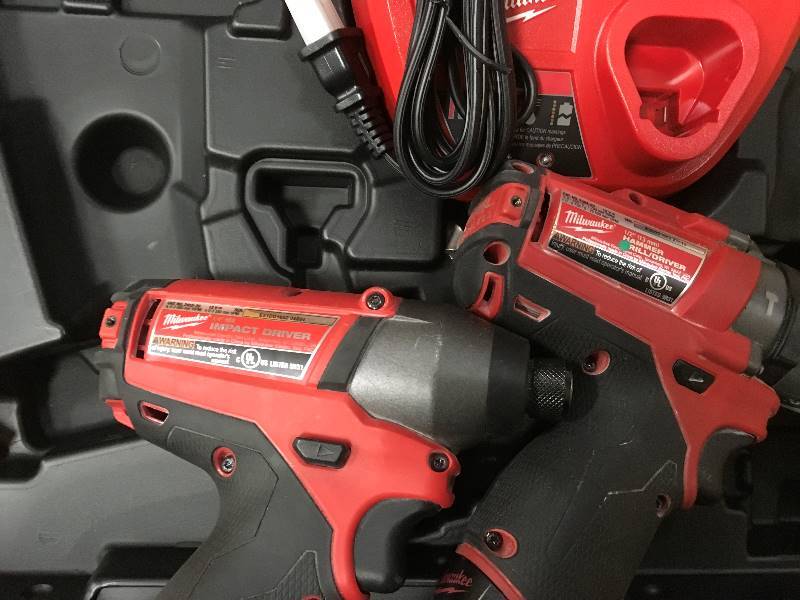 Milwaukee  2 PC M12 set in working  condition