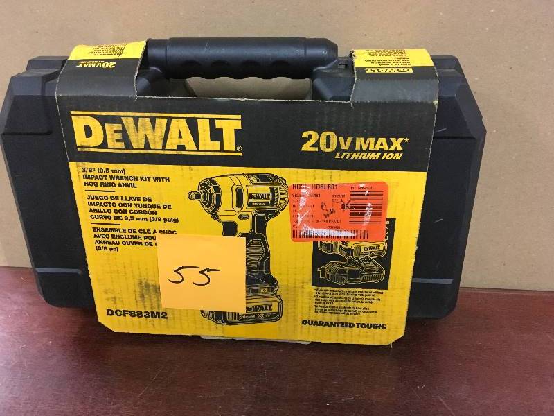 DEWALT 20-Volt MAX Lithium-Ion Cordless 38 in. Impact Wrench Kit with (2) Batteries 4Ah, Charger and Case in good condition