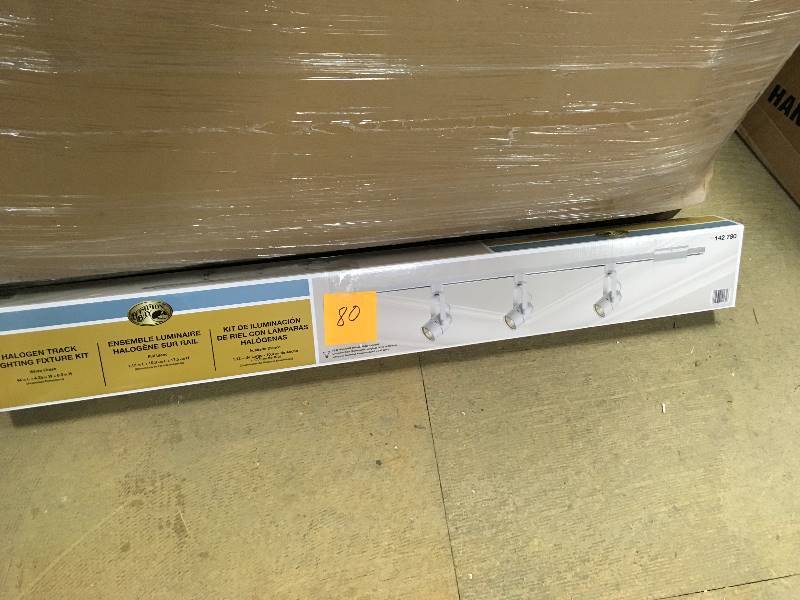 Hampton Bay 3-Light White Pinhole Cylinder Linear Track Lighting Kit New