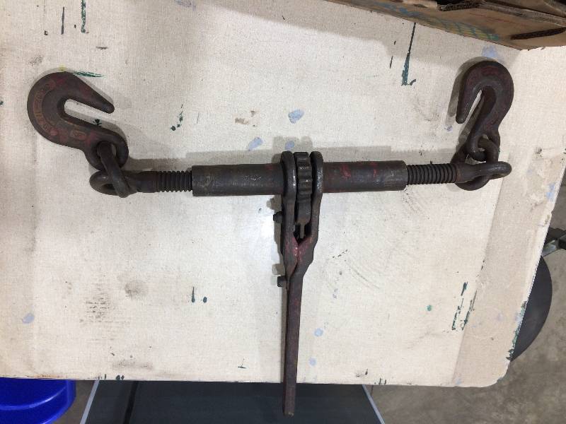 lot 45 image: Come-along with box of hardware