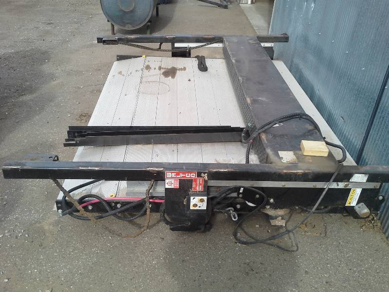 Waltco MDL16, 1600 lb capacity liftgate | Bona Brothers Truck ...