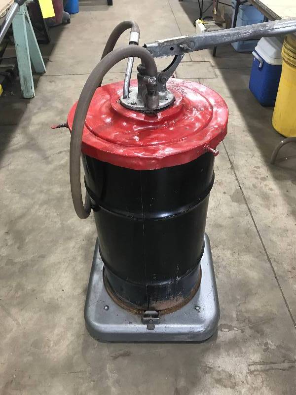 lot 132 image: Rolling oil drum