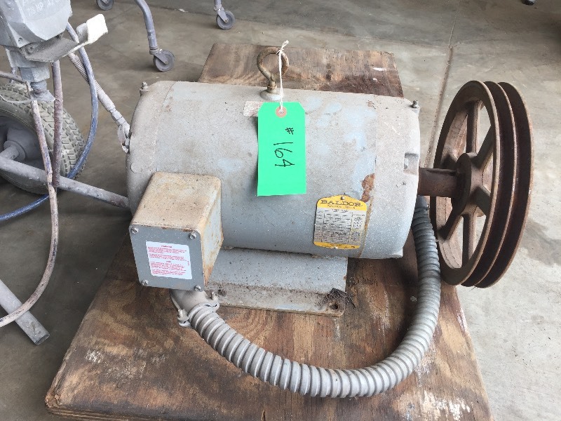 lot 53 image: Baldor 3 phase industrial motor
