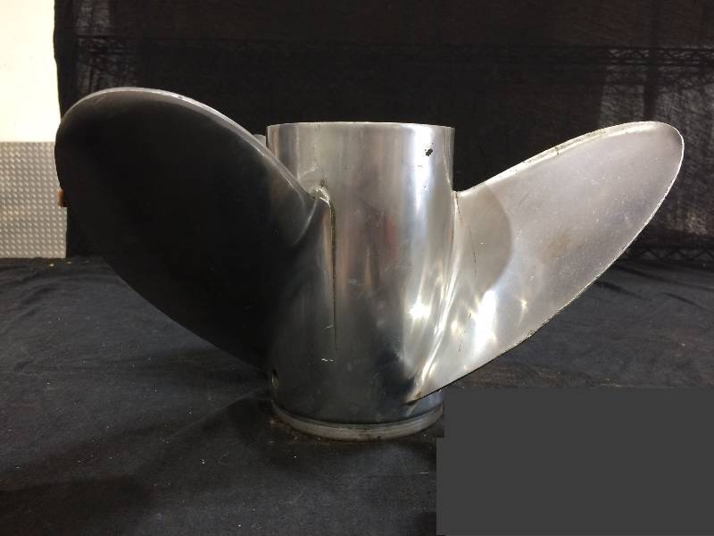 lot 46 image: Johnson Evinrude Raker Prop