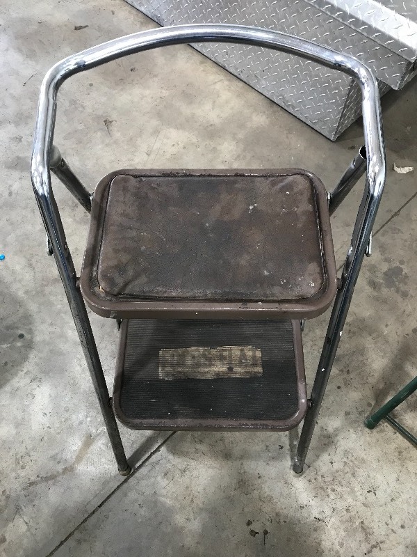 lot 162 image: Vintage chair and step stool