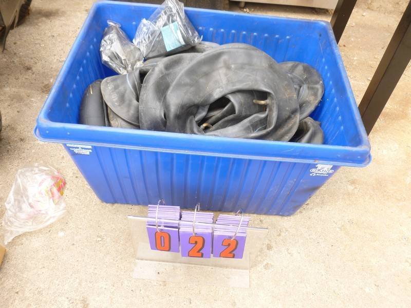 SnS Auctions # 319 John Deere Lawnmower & go kart parts