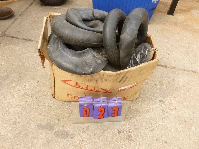 SnS Auctions # 319 John Deere Lawnmower & go kart parts